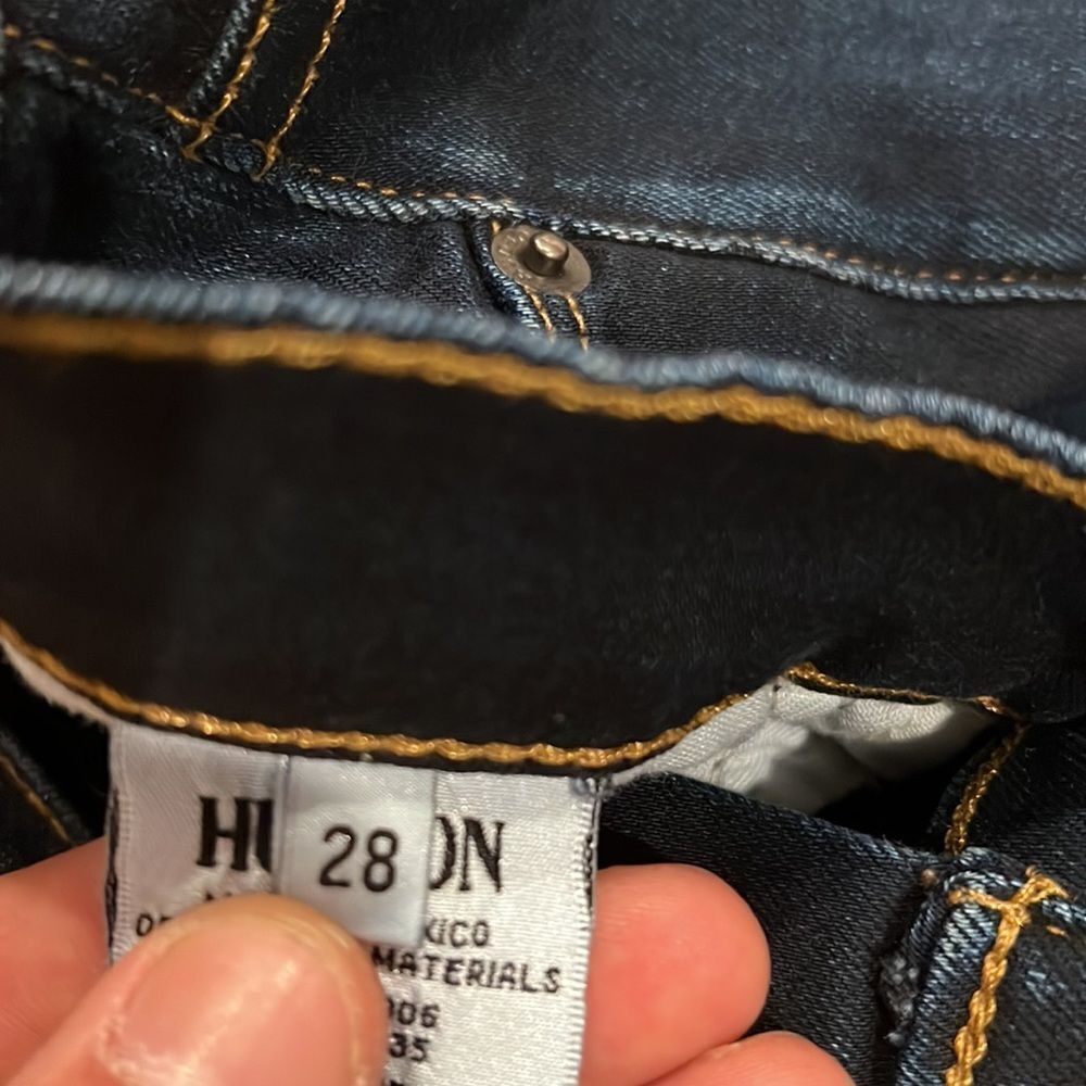 Hudson Nico Midrise super skinny jeans EUC size 28 dark wash - Picture 3 of 8